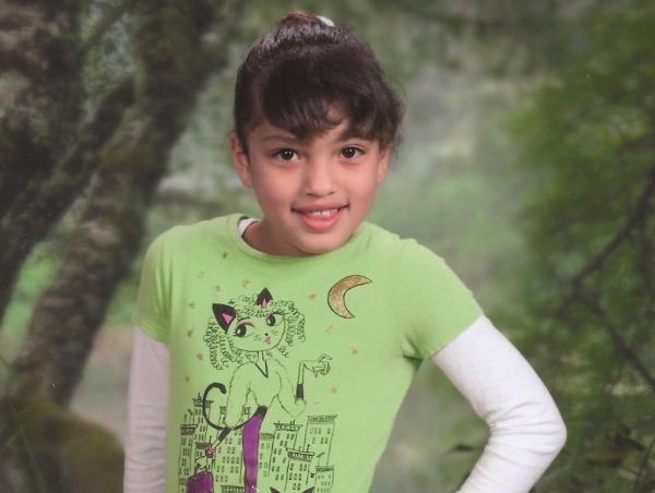 8-girl_tazed_by_police